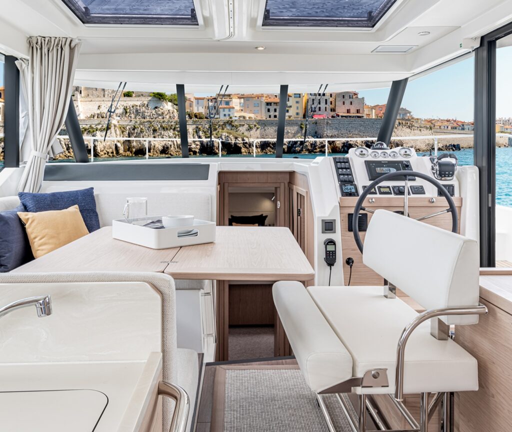 ST41-Sedan-Interior1