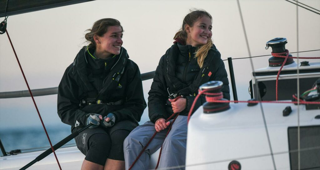 Experiencia 4 First 24SE