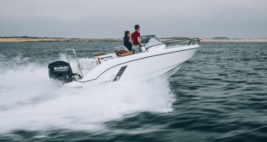 Exterior 1 Flyer 7 SUNdeck