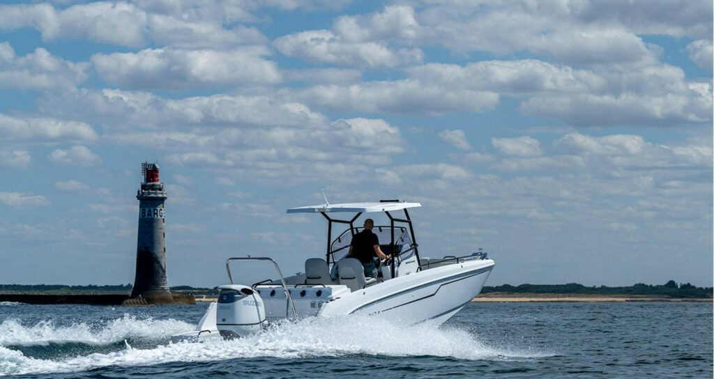 Exterior 2 Flyer 8 SPACEdeck