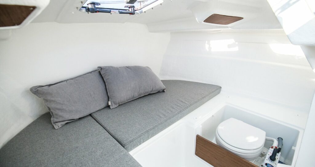 Interior 3 Antares 6